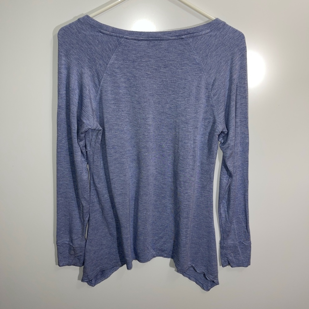 Simply Vera Scoop Neck Long Sleeve Top Size M - Picture 2 of 5